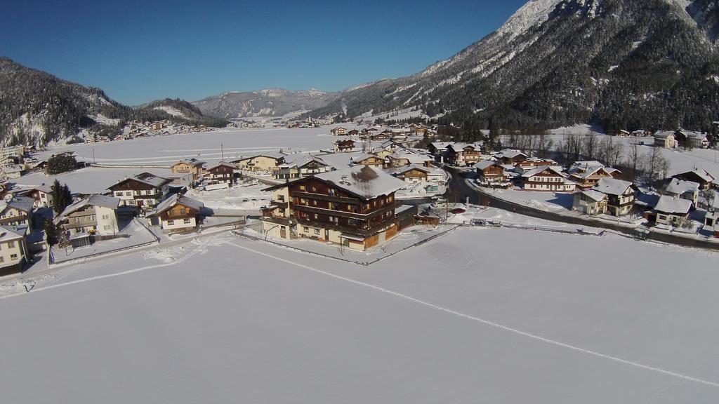 Haus Karoline Apartamento Achenkirch Exterior foto