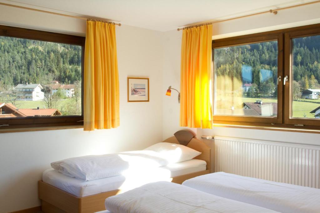 Haus Karoline Apartamento Achenkirch Exterior foto